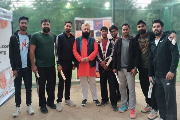 tennis-cricket1.1-1 (1) tennis-cricket1.1-1 (1)